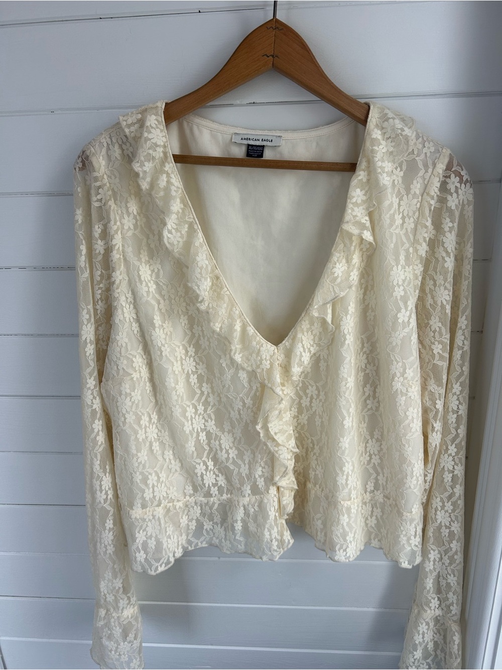 American Eagle Cream Floral Lace Ruffle Blouse Top XL Cottagecore Boho